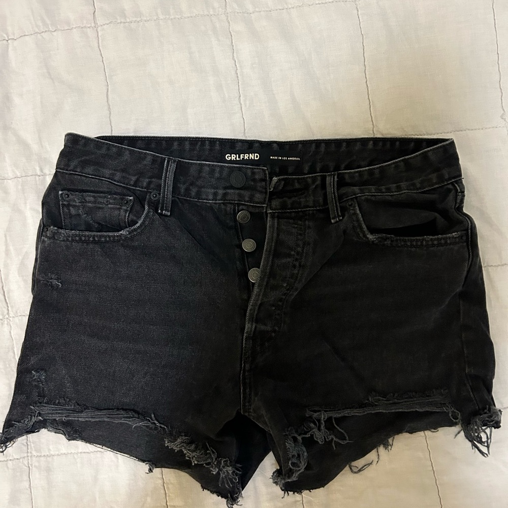 GRLFRND The Helena Black Shorts